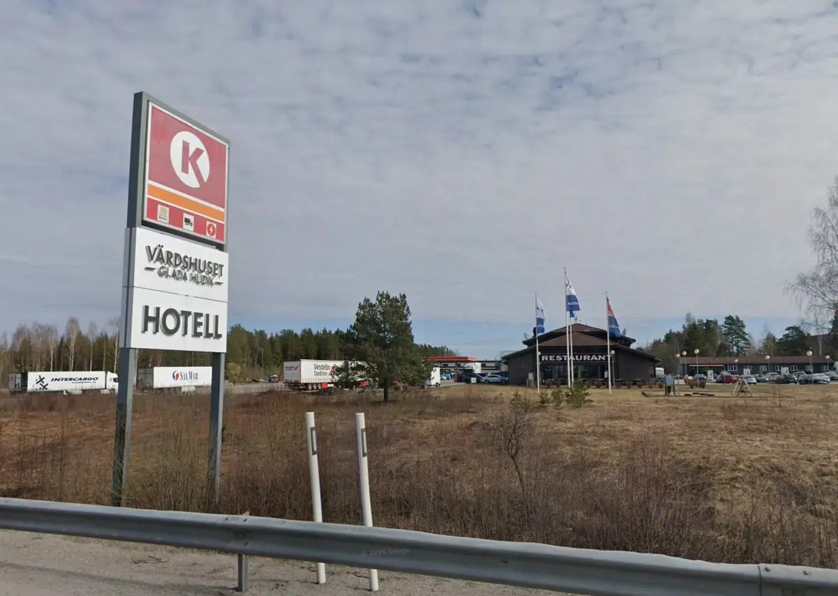 Värdshusets skylt vid E4.